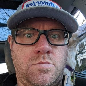 Meet your Posher, Christopher